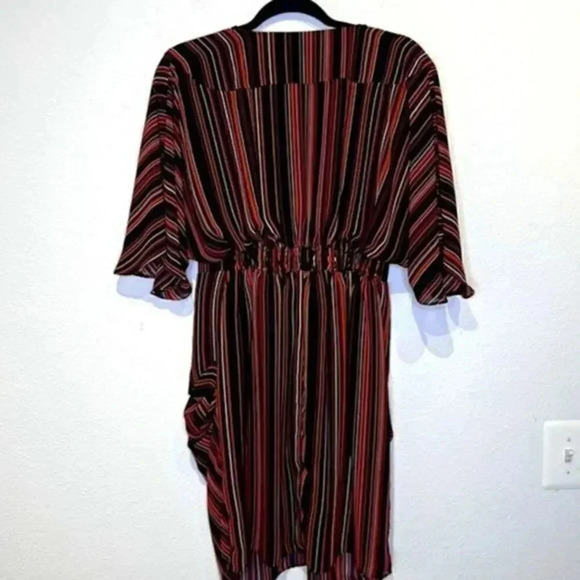 City Chic Amber wrap dress size 12-XXS - Picture 3 of 4